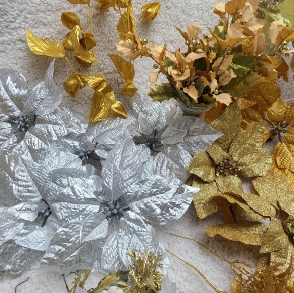 Gold and silver faux floral stems, LARGE Christmas lot - Picture 4 of 8